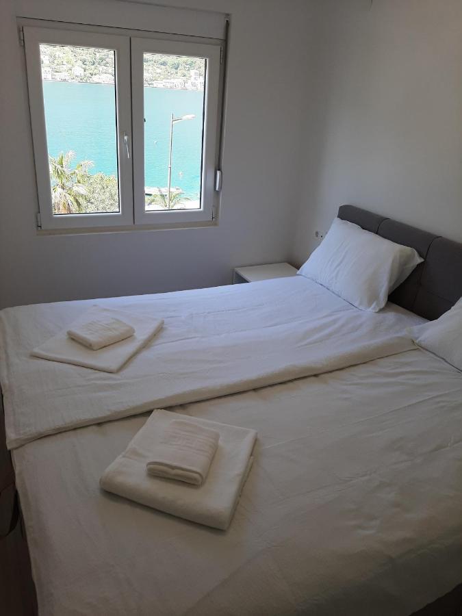 Ferienwohnung Luxury Flat With Amazing View Ines Kotor Exterior foto
